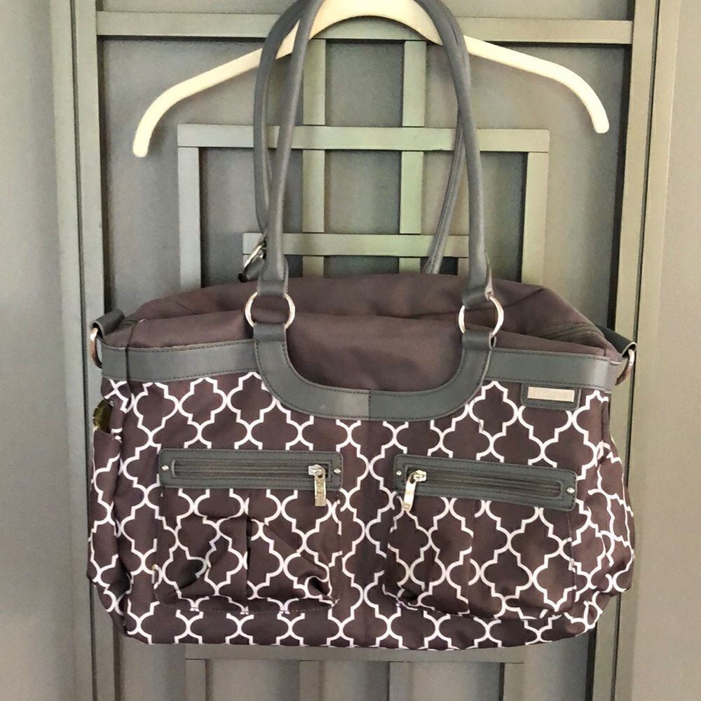 JJ Cole Gray and white Quattro foil diaper bag.